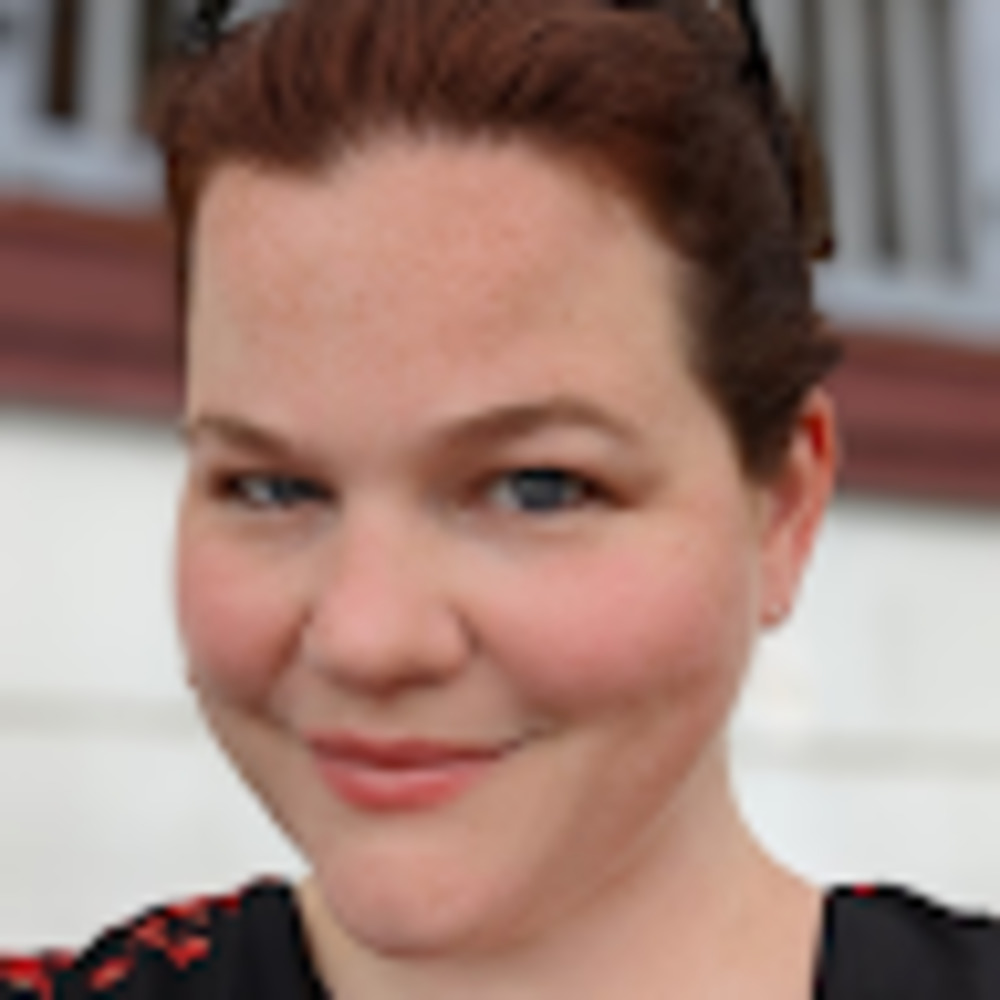 Meet your Posher, Damara